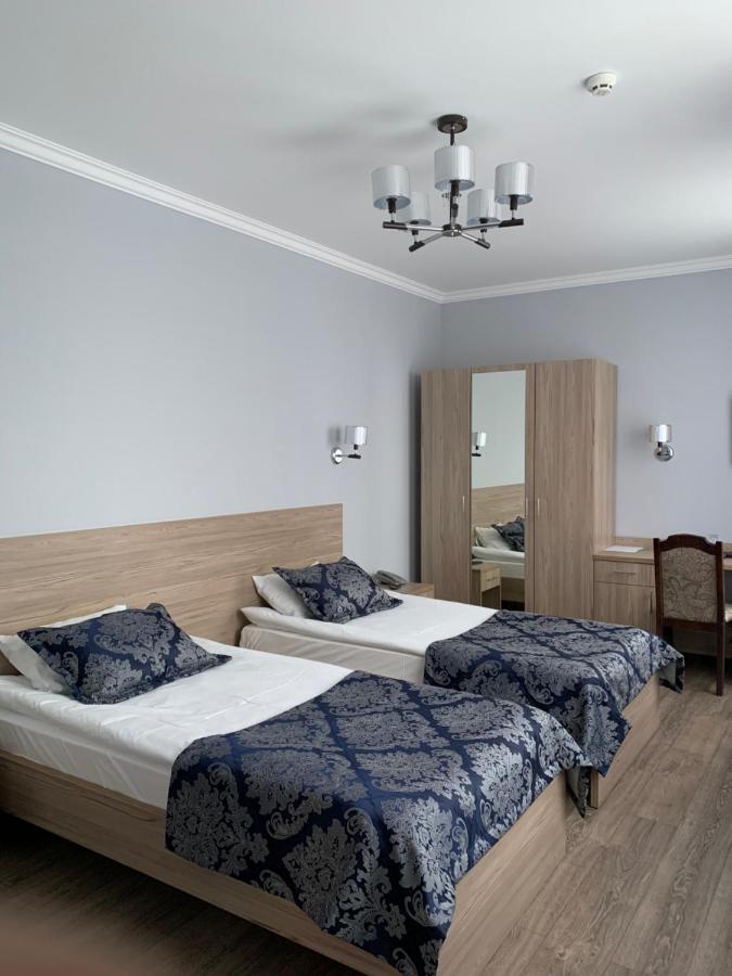 Nurtau Hotel Pavlodar Buitenkant foto