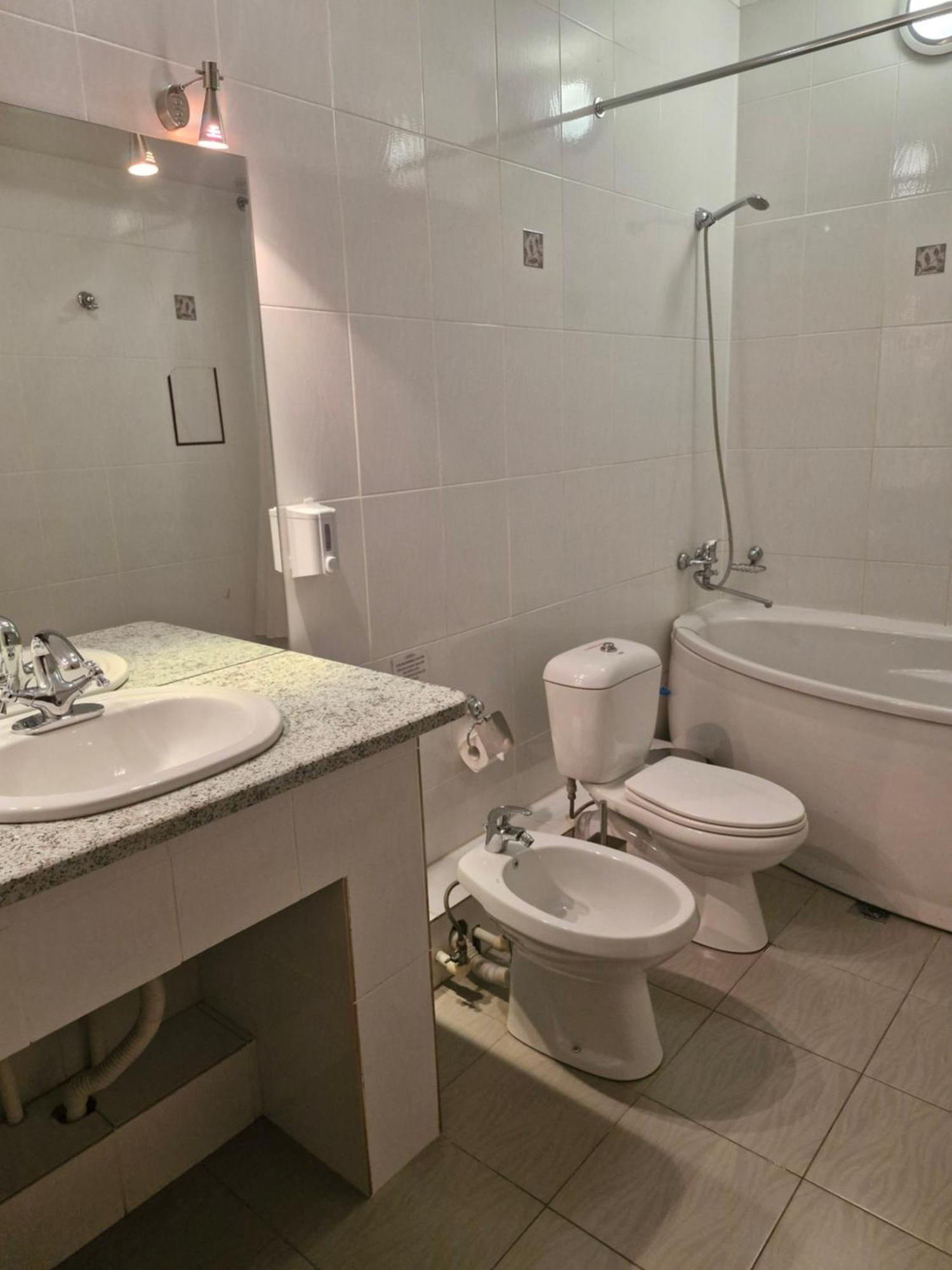 Nurtau Hotel Pavlodar Buitenkant foto